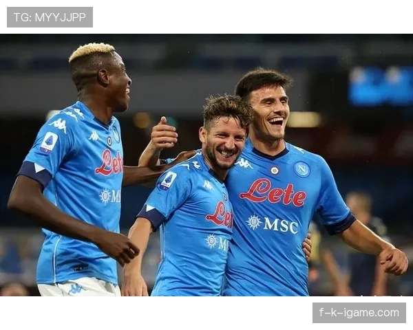 奥斯梅恩闪耀意甲,助那不勒斯强势回暖重返争冠行列 奥斯梅恩闪耀意甲,助那不勒斯强势回暖重返争冠行列