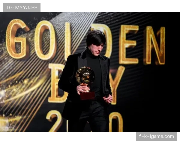 诺伊尔展现非凡潜力，或成德国足球未来希望之星