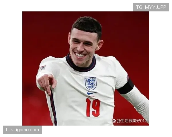 帕尔默 vs 福登:英格兰核心角色的关键差异分析 帕尔默 vs 福登:英格兰核心角色的关键差异分析