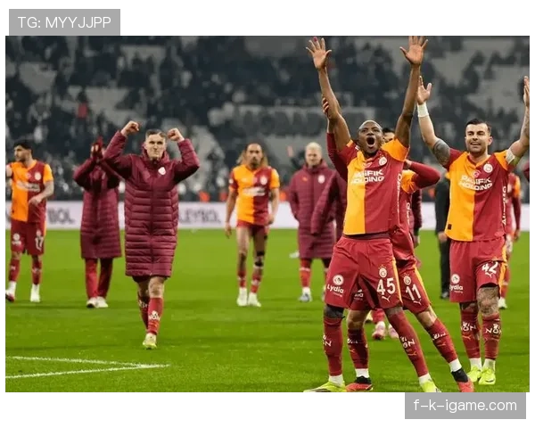 利物浦阵容深度问题当前显现，长期高强度比赛对赛季走势形成制约